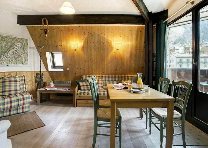 Apartment Lachenal - Alpes Travel - Alpes Travel - Central Chamonix - Sleeps 4